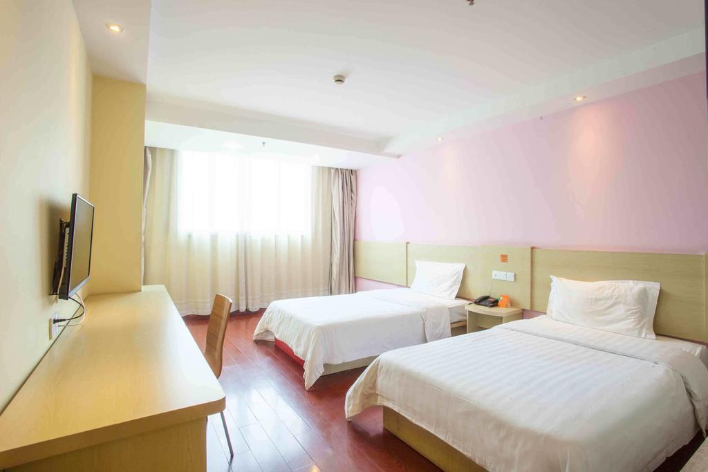 7Days Inn Luoyang Nanchang Road Wangfujing Szoba fotó